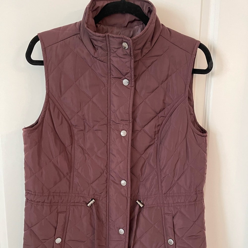 Maroon zip-up vest with cinch waist